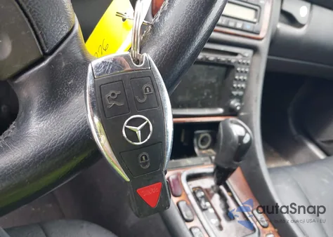 2003 Mercedes-Benz Clk 320 из США, поврежденный, VIN WDBLK65G23T130931